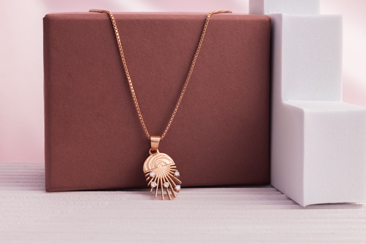 Soleil Charm